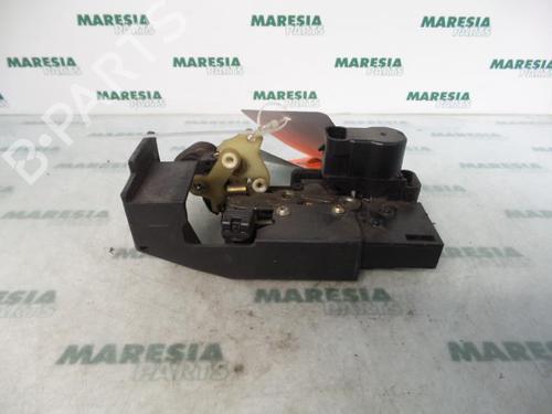 Used Electronic module Electronic module ALFA ROMEO 156 (932_) 2.0 16V T.SPARK (932A2) (155 hp) 31467823 31467823