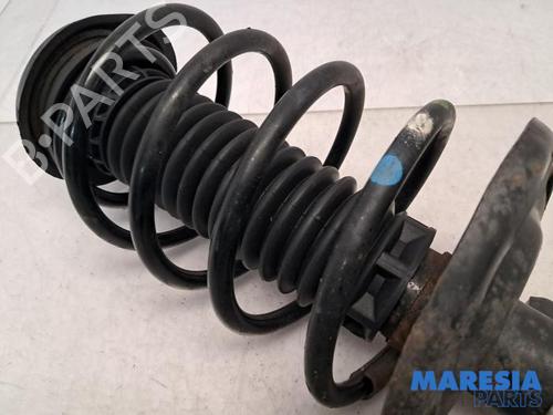 Right front shock absorber CITROËN C3 III (SX) 1.2 PureTech 82 | BP31410090M17