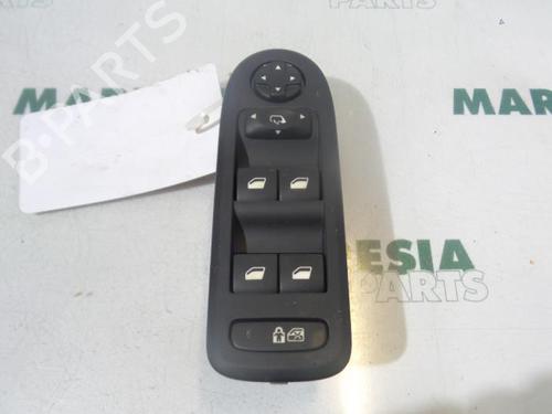 switch-peugeot-508-sw-i-8e_-2010-2011-2012-2013-2014-2015-2016-2017-2018-31388474 main image