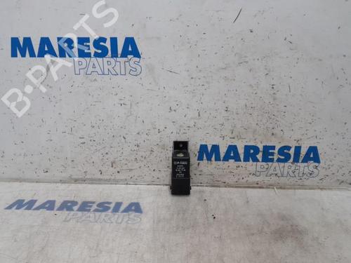 Sonda eletrónica PEUGEOT 5008 (0U_, 0E_) 1.6 HDi (112 hp) 31421347