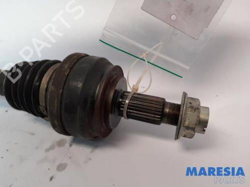 Left rear driveshaft ALFA ROMEO GIULIA (952_) 2.0 Q4 (952ACA45, 952ACA25) | BP31512069M40