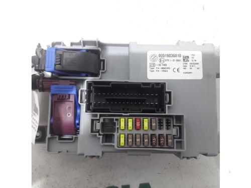 Fuse box FIAT PUNTO (199_) 1.3 D Multijet | BP31479349E1