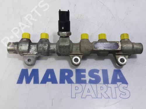 Used Injection rail Injection rail ALFA ROMEO 156 Sportwagon (932_) 1.9 JTD (932B2) (105 hp) 31498903 31498903