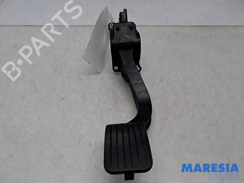 Used Pedal PEUGEOT 3008 I MPV (0U_) 1.6 VTi (120 hp) 31534610