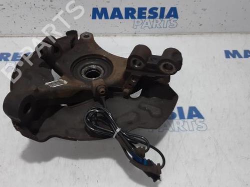 Used Right front steering knuckle PEUGEOT 508 SW I (8E_) 1.6 THP (156 hp) 31532240