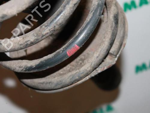 Used Right front shock absorber PEUGEOT 306 Hatchback (7A, 7C, N3, N5) 1.4 (75 hp) 31505681