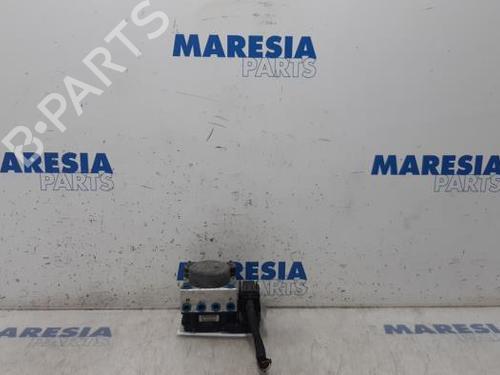 Used ABS pump FIAT 500 (312_) 1.2 (312AXA1A) (69 hp) 31505374