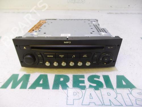 Used Radio PEUGEOT 207 (WA_, WC_) 1.4 16V (95 hp) 31425411