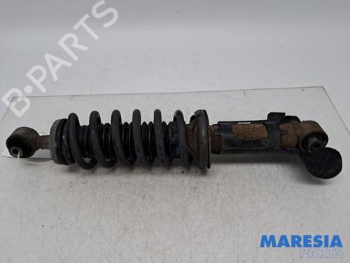 Used Right rear shock absorber Right rear shock absorber 37875944 37875944