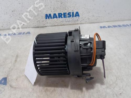 Used Heater blower motor RENAULT CLIO IV Grandtour (KH_) 0.9 TCe 90 (90 hp) 31397318