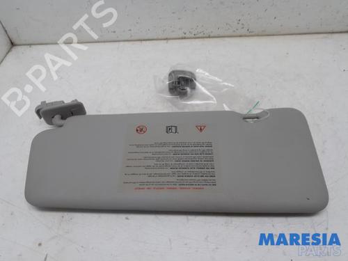 right-sun-visor-renault-megane-iii-grandtour-kz01-2008-2009-2010-2011-2012-2013-2014-2015-2016-31476393 main image