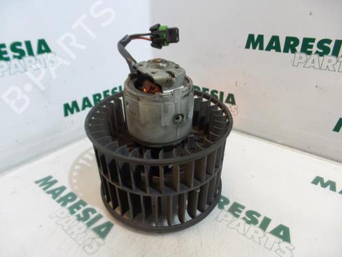 Used Heater blower motor RENAULT ESPACE III (JE0_) 3.0 V6 24V (JE0G, JE0R) (190 hp) 31425085