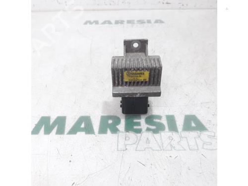 electronic-sensor-renault-master-iii-van-fv-2010-31383062 main image