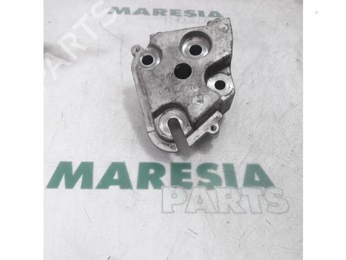 Used Gearbox mount CITROËN C4 Grand Picasso I (UA_) 2.0 HDi 138 (136 hp) 31488512