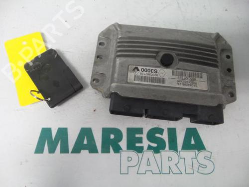 engine-control-unit-ecu-renault-megane-ii-estate-km01_-2003-2004-2005-2006-2007-2008-2009-2010-2011-2012-31502378 main image