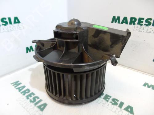 Used Heater blower motor PEUGEOT 206 Hatchback (2A/C) 1.4 HDi eco 70 (68 hp) 31491372