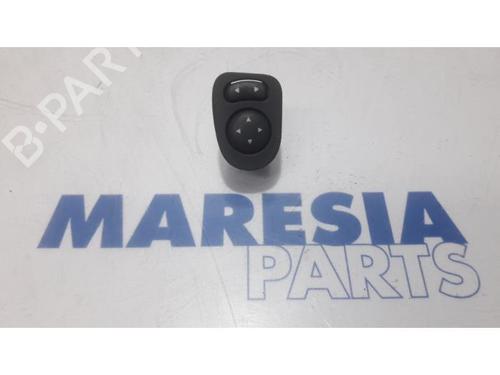 Used Mirror switch FIAT 500 (312_) 1.2 (312AXA1A) (69 hp) 31469543