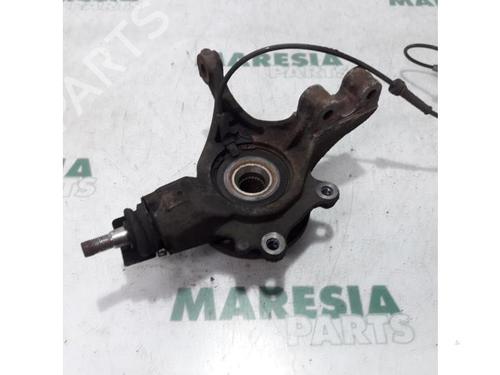 Left front steering knuckle PEUGEOT 307 CC (3B) 2.0 16V | BP31449073M25