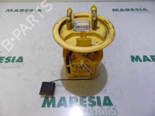 Used Fuel pump FIAT SCUDO Van (220_) 2.0 JTD 16V (109 hp) 31456946