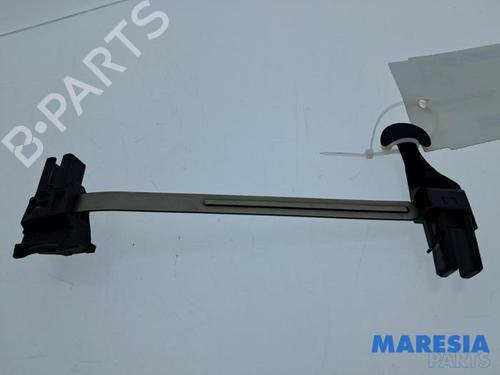 Used Switch Switch FIAT 500 C (312_) 0.9 (312AG1A) (86 hp) 33832611 33832611