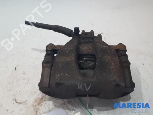 Used Right front brake caliper PEUGEOT 308 I (4A_, 4C_) 1.6 16V (150 hp) 31466656