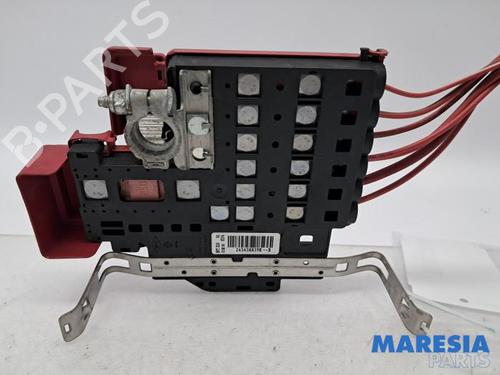 Fuse box RENAULT ZOE Hatchback Van (BFM_) Electric (BFME) | BP31478905E1