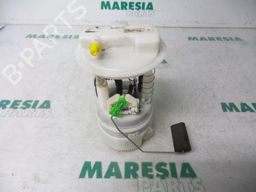 fuel-pump-renault-clio-iii-br01-cr01-2005-2006-2007-2008-2009-2010-2011-2012-2013-2014-31389505 main image