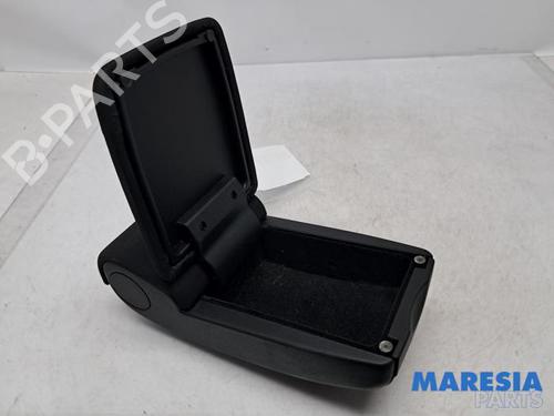 Armrest / Center console ALFA ROMEO GIULIETTA (940_) 1.4 TB (940FXB1A, 940FXB11) | BP31404077I20