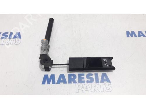 Engache cinturón RENAULT LAGUNA III Grandtour (KT0/1) 2.0 dCi (KT01, KT08, KT09, KT0K, KT12, KT1D, KT1W) (150 hp) 31435054