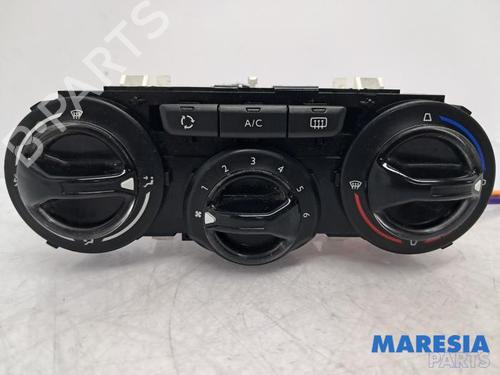 Used Climate control PEUGEOT 208 I (CA_, CC_) 1.0 VTi (68 hp) 31478992