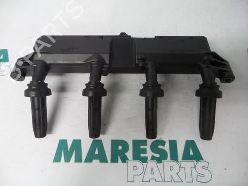 Used Ignition coil PEUGEOT 206 Hatchback (2A/C) 1.4 i (75 hp) 31495045
