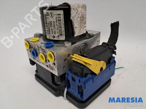 Used ABS pump RENAULT MEGANE III Grandtour (KZ0/1) 1.2 TCe (KZ2B, KZ11) (116 hp) 31444638