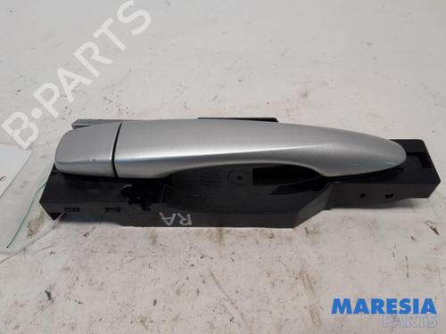 hyre-bak-utvendig-handtak-renault-kadjar-ha_-hl_-2015-31449550 main image