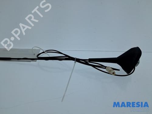 Antenne/Base RENAULT CAPTUR I (J5_, H5_) 1.2 TCe 120 (120 hp) 33054913