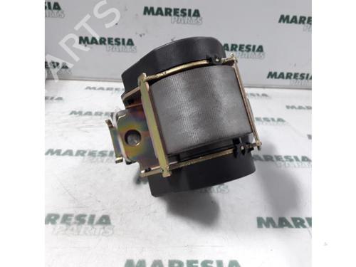 Used Rear right seatbelt RENAULT MEGANE Scenic (JA0/1_) 1.6 16V (JA0B, JA04, JA11, JA00) (107 hp) 31532304