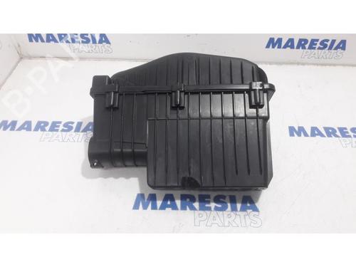 Used Air filter box PEUGEOT 208 I (CA_, CC_) 1.2 VTI 82 (82 hp) 31405370