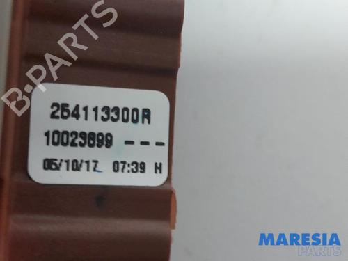 Comutador RENAULT ZOE (BFM_) ZOE | BP31404707I30