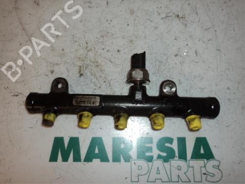 injection-rail-peugeot-407-sw-6e_-6d_-2004-2005-2006-2007-2008-2009-2010-2011-31462108 main image