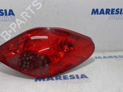Used Right taillight PEUGEOT 207 CC (WD_) 1.6 16V (120 hp) 31480373