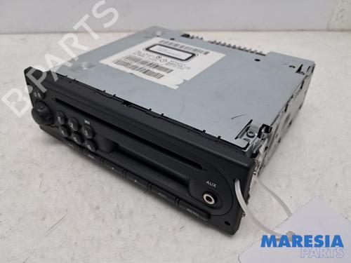 Radio RENAULT TWINGO II (CN0_) 1.2 (CN0D) | BP31490077E6