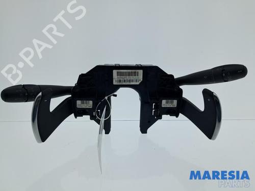 Commutateur CITROËN C4 Picasso I MPV (UD_) 1.6 THP 155 (156 hp) 32133078