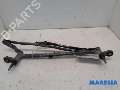 Used Front wipers mechanism FIAT PANDA (312_, 319_) 1.2 (312PXA1A) (69 hp) 31435148
