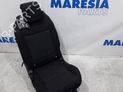 Used Seats set PEUGEOT 5008 (0U_, 0E_) 1.6 HDi (110 hp) 31432848