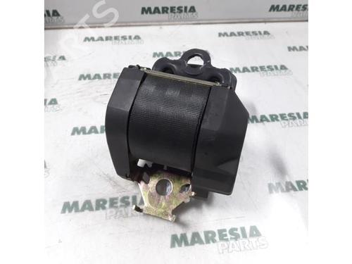 Used Rear center seatbelt RENAULT CLIO II (BB_, CB_) 1.5 dCi (B/CB07) (65 hp) 31448983