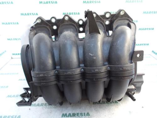 injection-rail-peugeot-307-3ac-2000-2001-2002-2003-2004-2005-2006-2007-2008-2009-2010-2011-2012-31535118 main image