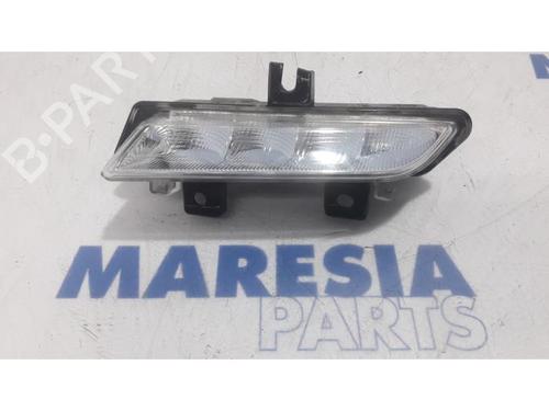 Used Right daytime light RENAULT CLIO IV Grandtour (KH_) 0.9 TCe 90 (90 hp) 31407839
