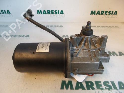 Used Front wiper motor CITROËN C8 (EA_, EB_) 2.0 HDi (107 hp) 31446661