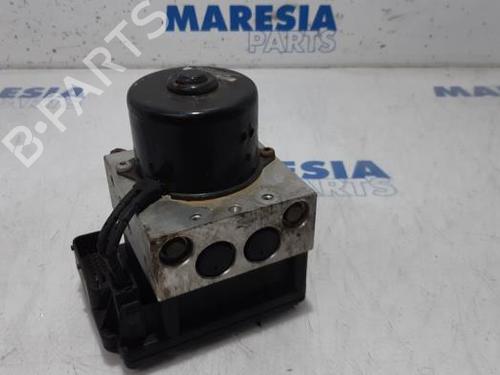 Used ABS pump FIAT BRAVO I (182_) 1.9 JTD 105 (105 hp) 31457128