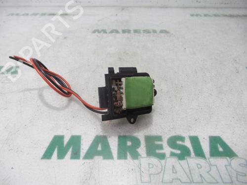 Used Electronic sensor RENAULT TRAFIC II Van (FL) 1.9 dCi 80 (FL0B) (82 hp) 31388274