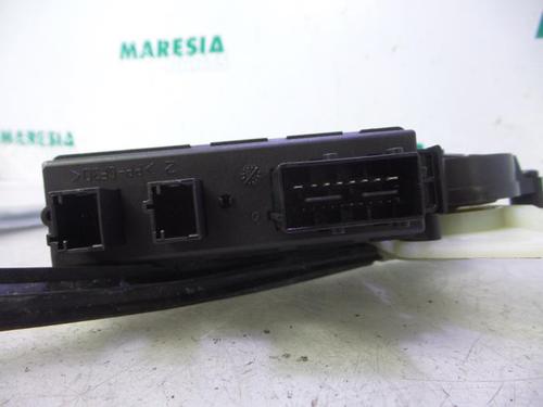 Front left window mechanism CITROËN C4 Grand Picasso I (UA_) 2.0 HDi 138 | BP31419981C22